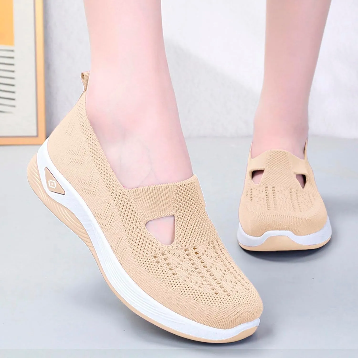 Fashion Summer Women Sports Shoes Flat Bottom Non Slip Mesh Hollow Upper Breathable Soft Slip On Casual Style Shoes for Men Wide