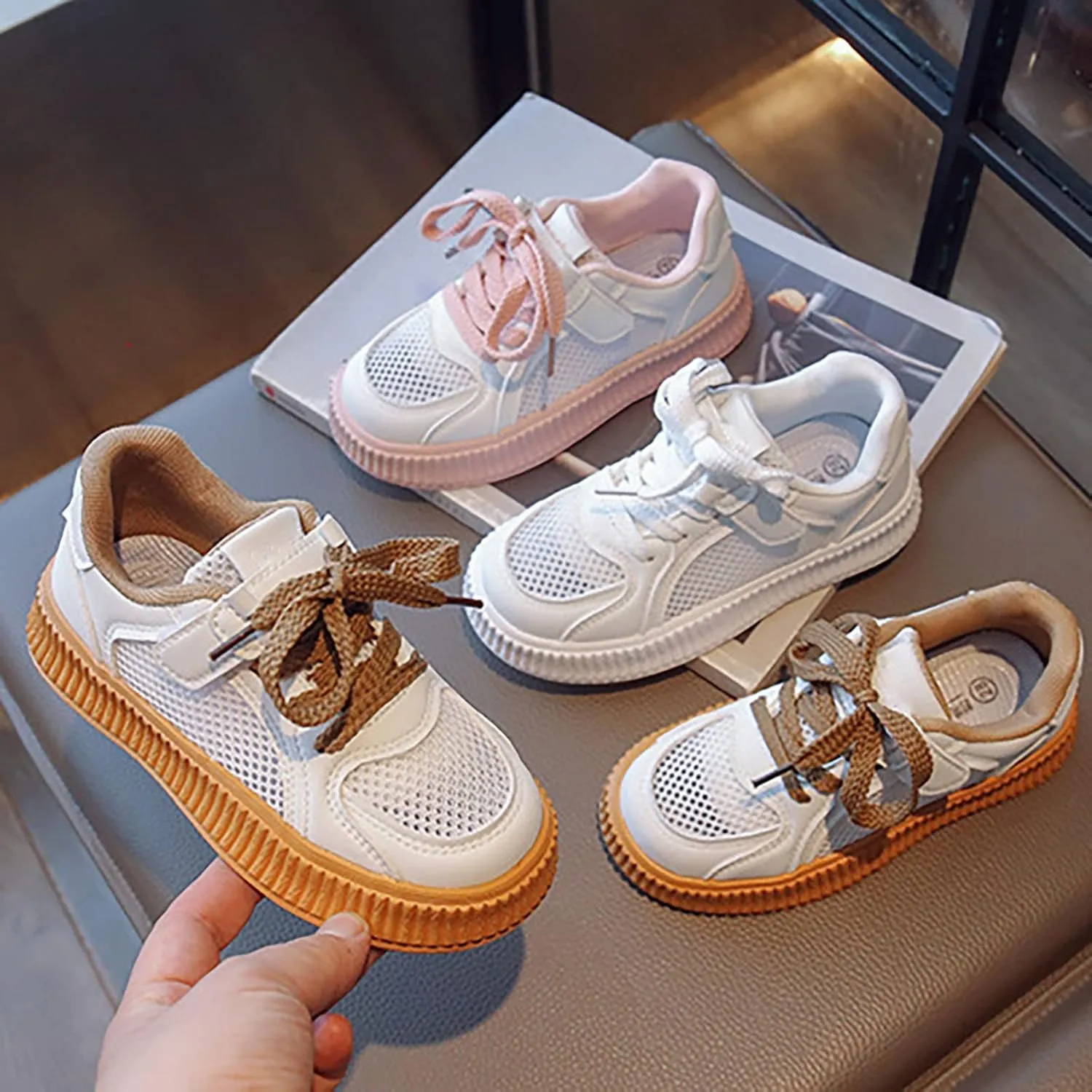 Girls Mesh Platform Sneakers Breathable Lightweight Tennis Shoes Kids Fashion Lace-up Casual Walking Sport Sneakers