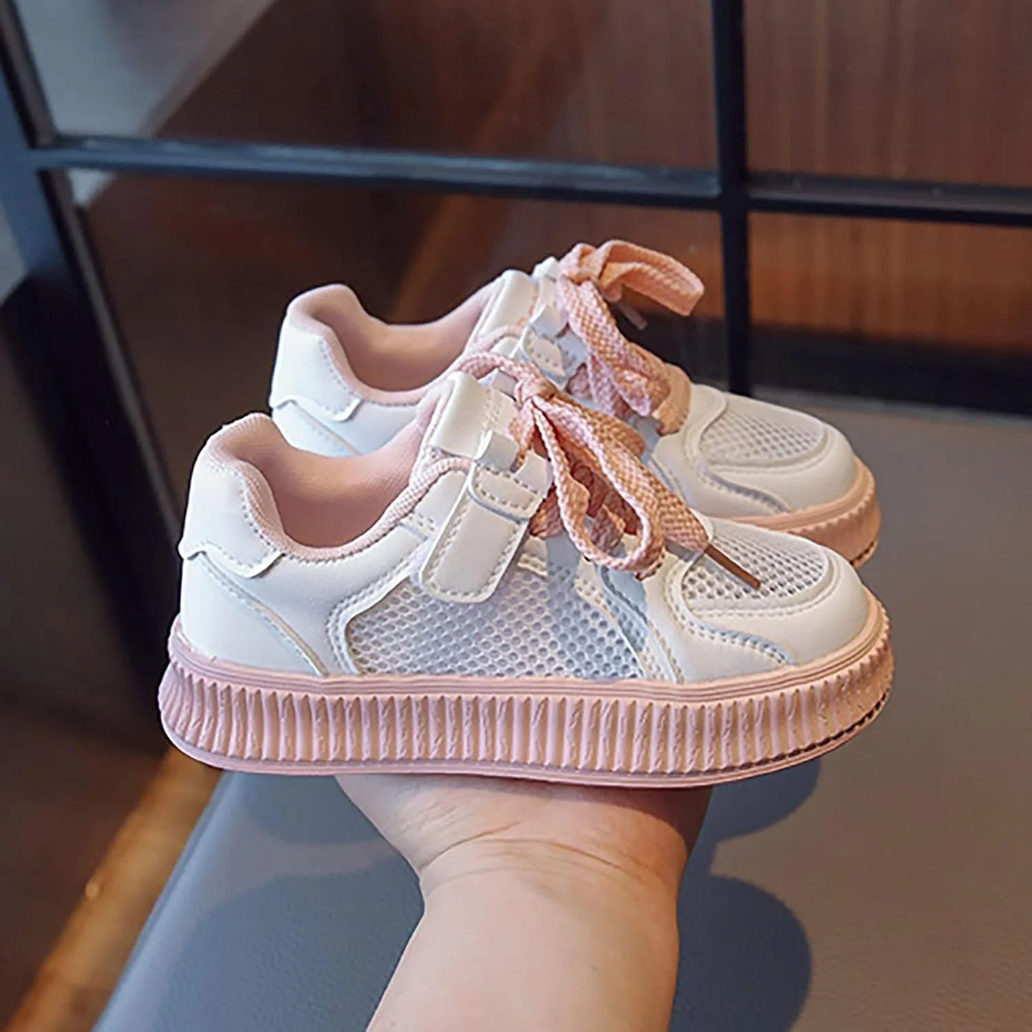 Girls Mesh Platform Sneakers Breathable Lightweight Tennis Shoes Kids Fashion Lace-up Casual Walking Sport Sneakers