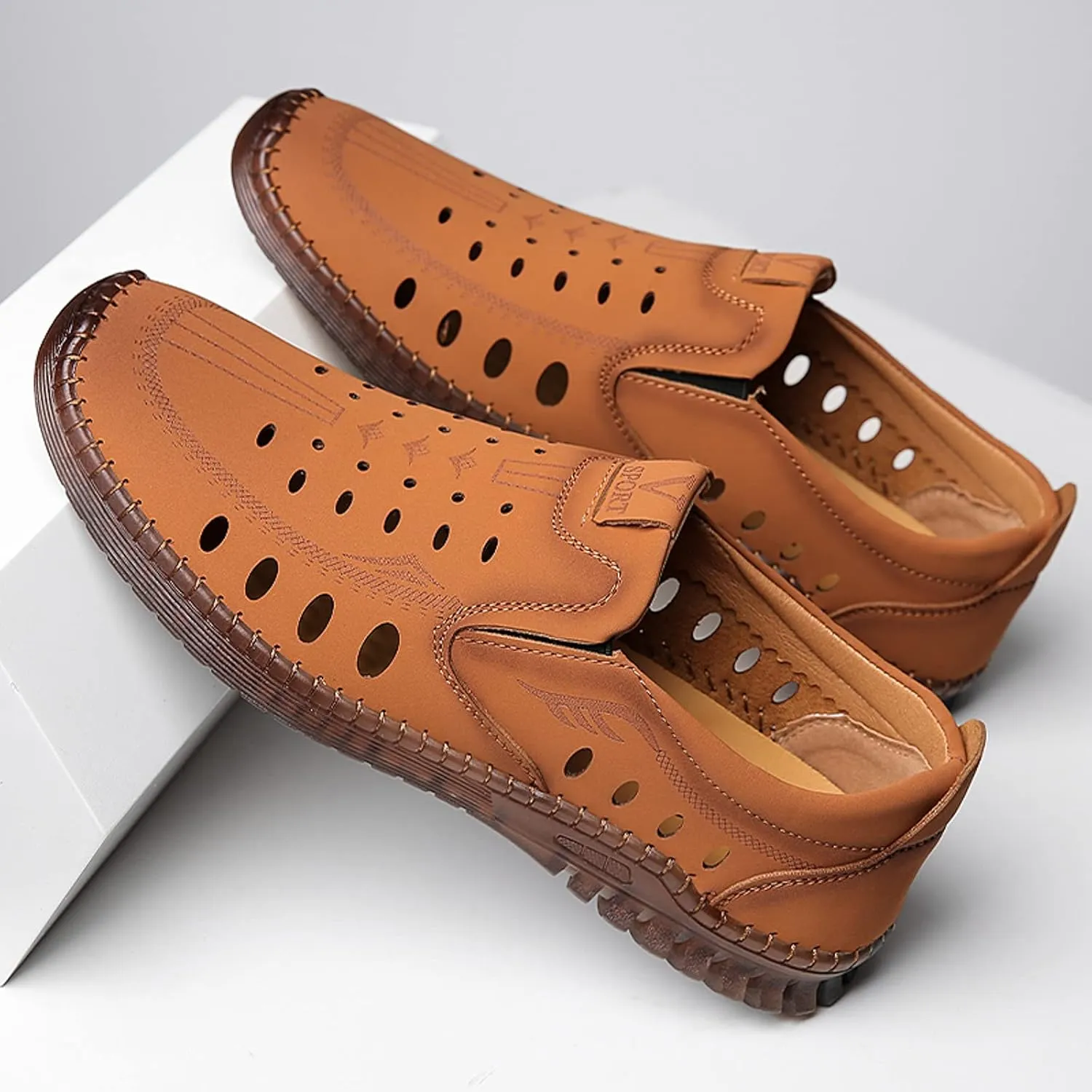 Men's Casual Dress Sneakers Men Casual Shoes Fashionable All Season Cowhide Breathable Comfortable and Non Slip Soft