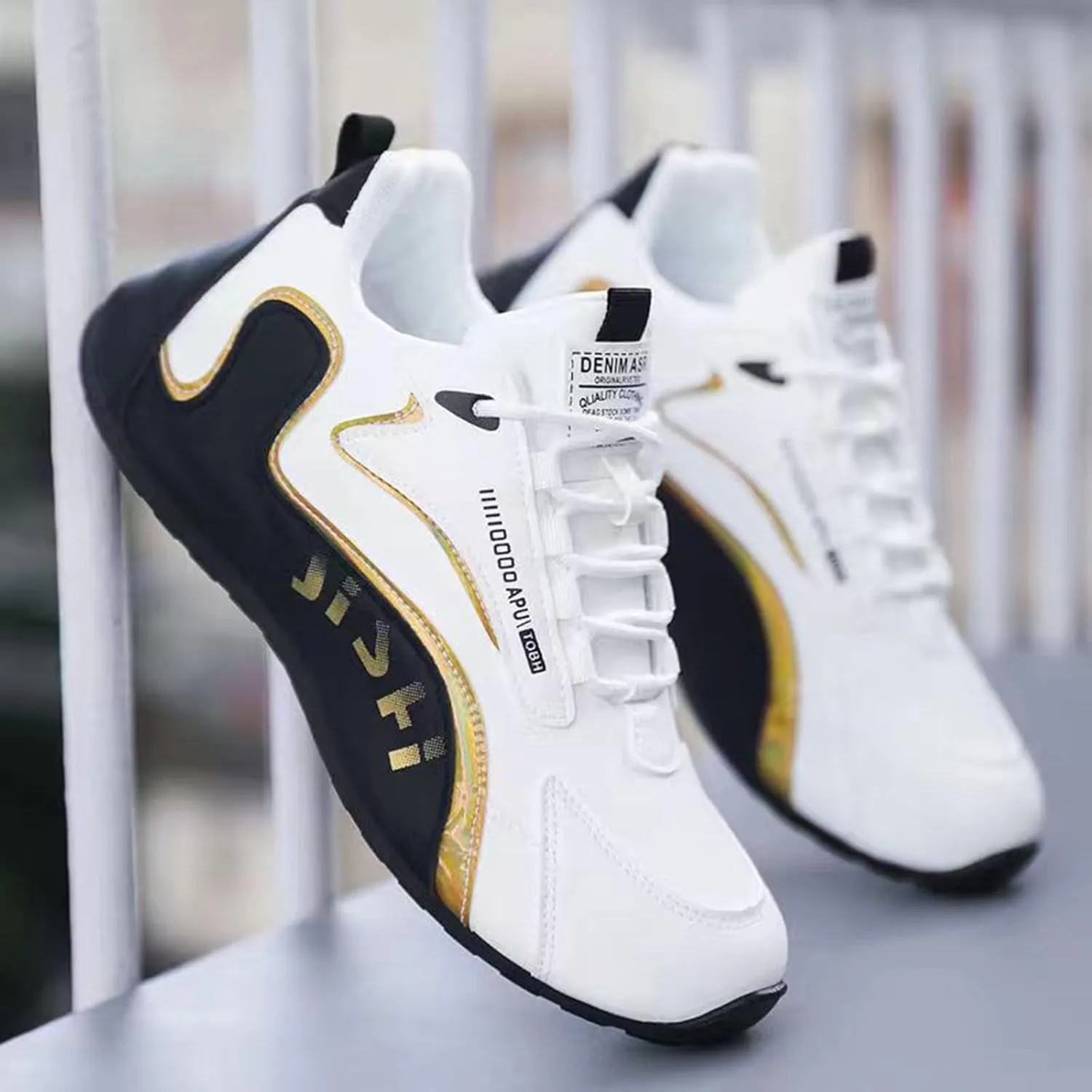 Men's Casual New Shoes White Fashionable Sports Shoes Leather for Men Sports Canvas Shies Sneaker