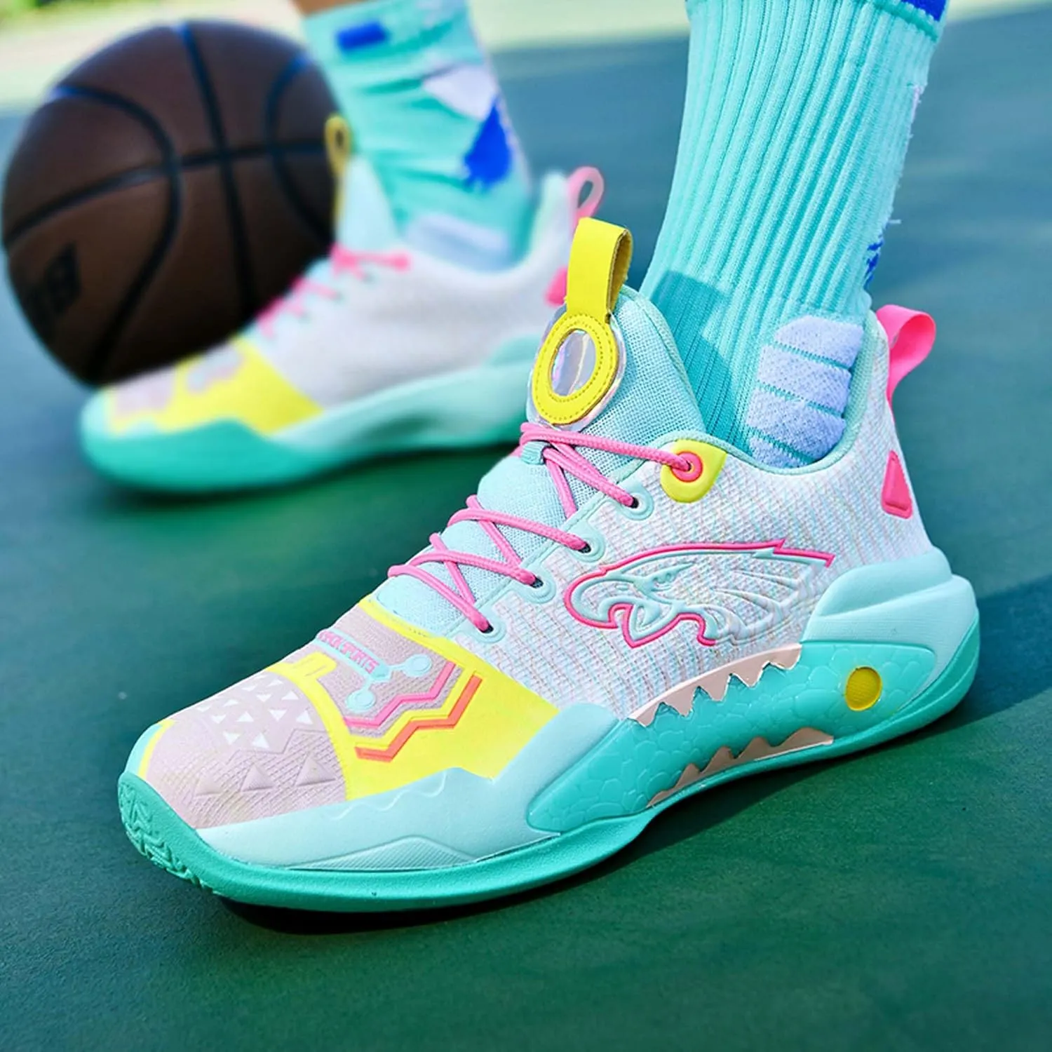 Men's High Top Training Basketball Shoes Breathable Mesh Sports Running Shoes Women's Outdoor Casual Walking Workout Fitness Tennis Shoes