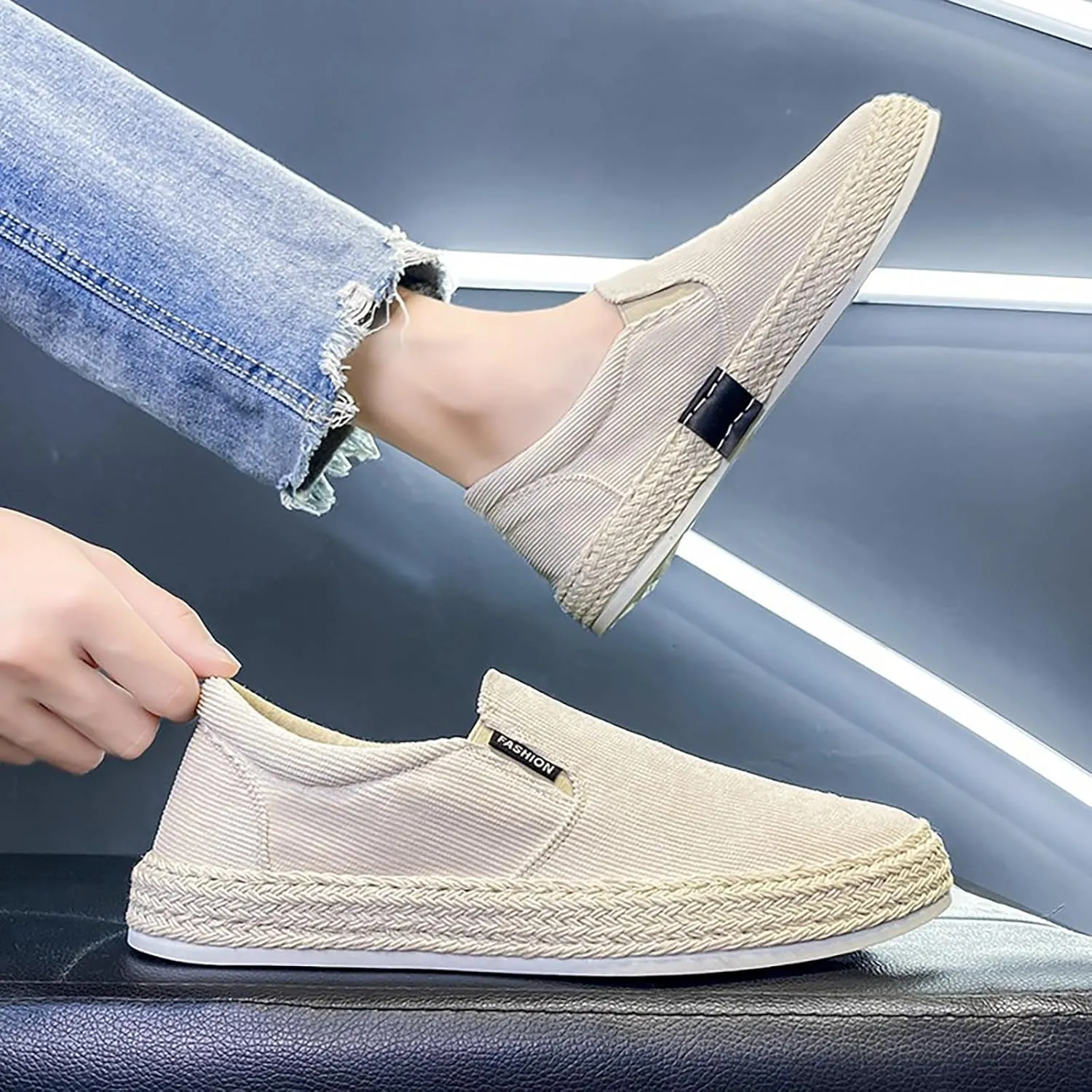 Men's Lightweight Cushion Sneakers Lightweight Breathable Slip on Running Shoe Lightweight Elderly Slip on Shoes