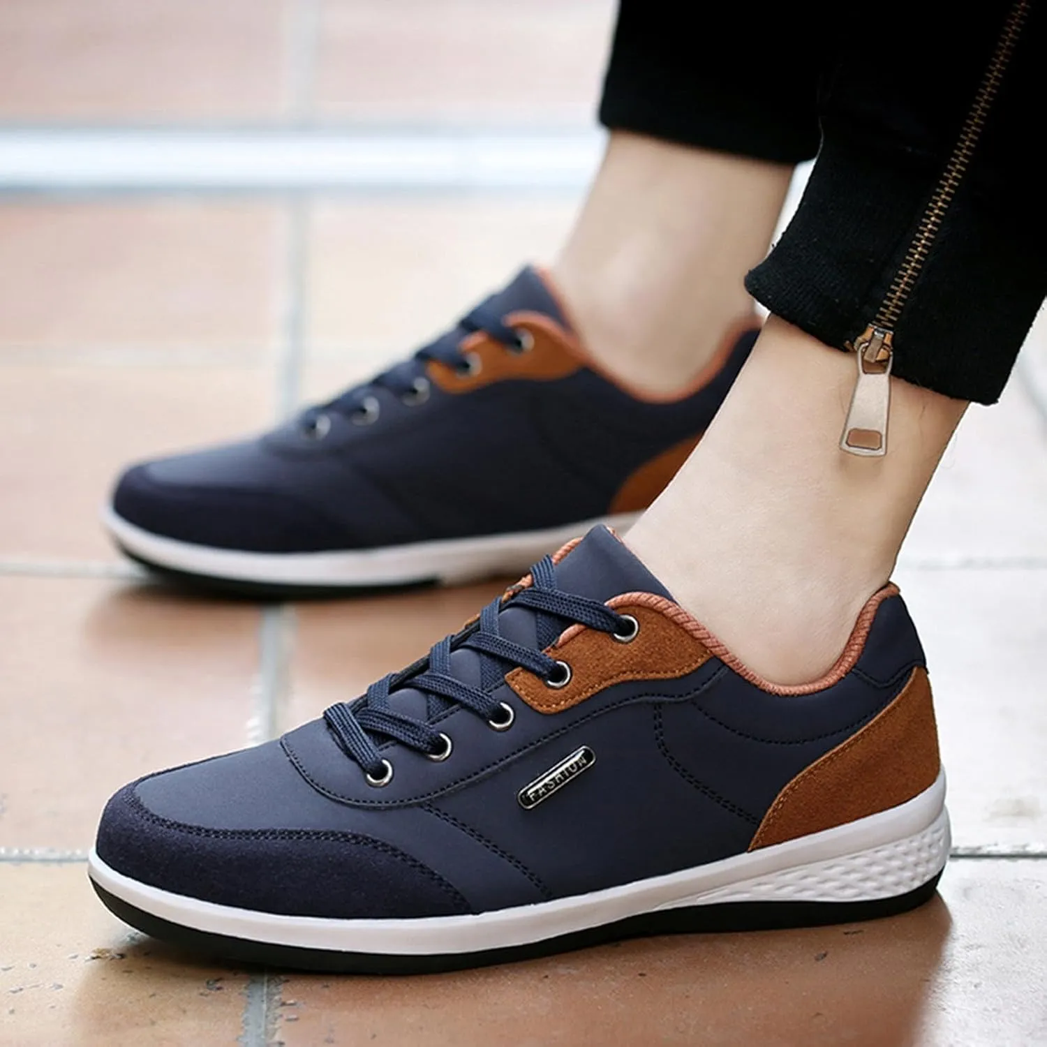 Men's Lightweight Cushion Sneakers Lightweight Sport Gym Jogging Walking Sneaker Business Casual Versatile Shoes