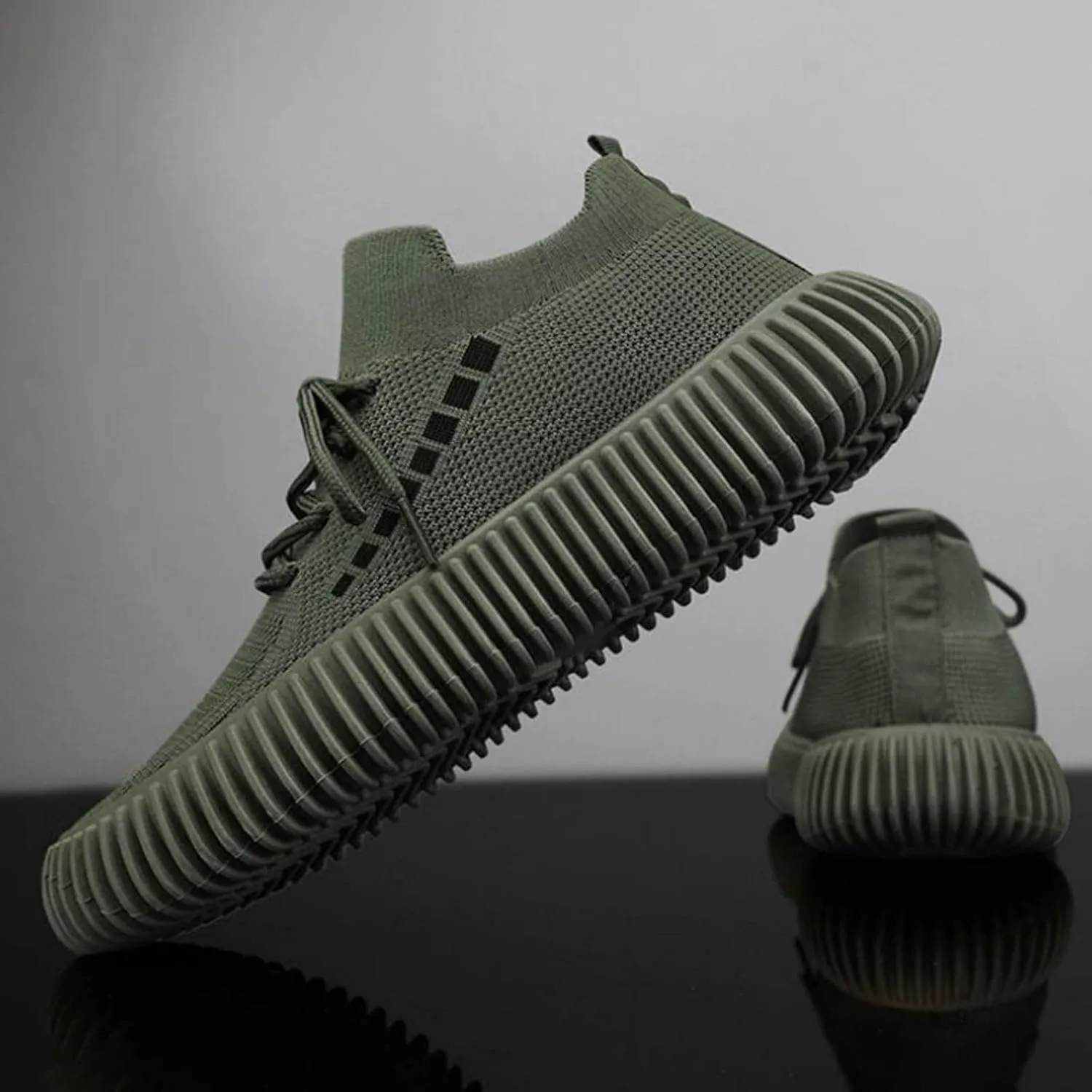 Men's Lightweight Cushion Sneakers Slip on Lightweight Breathable Fashion Sneaker Arch Support Plantar Fasciitis
