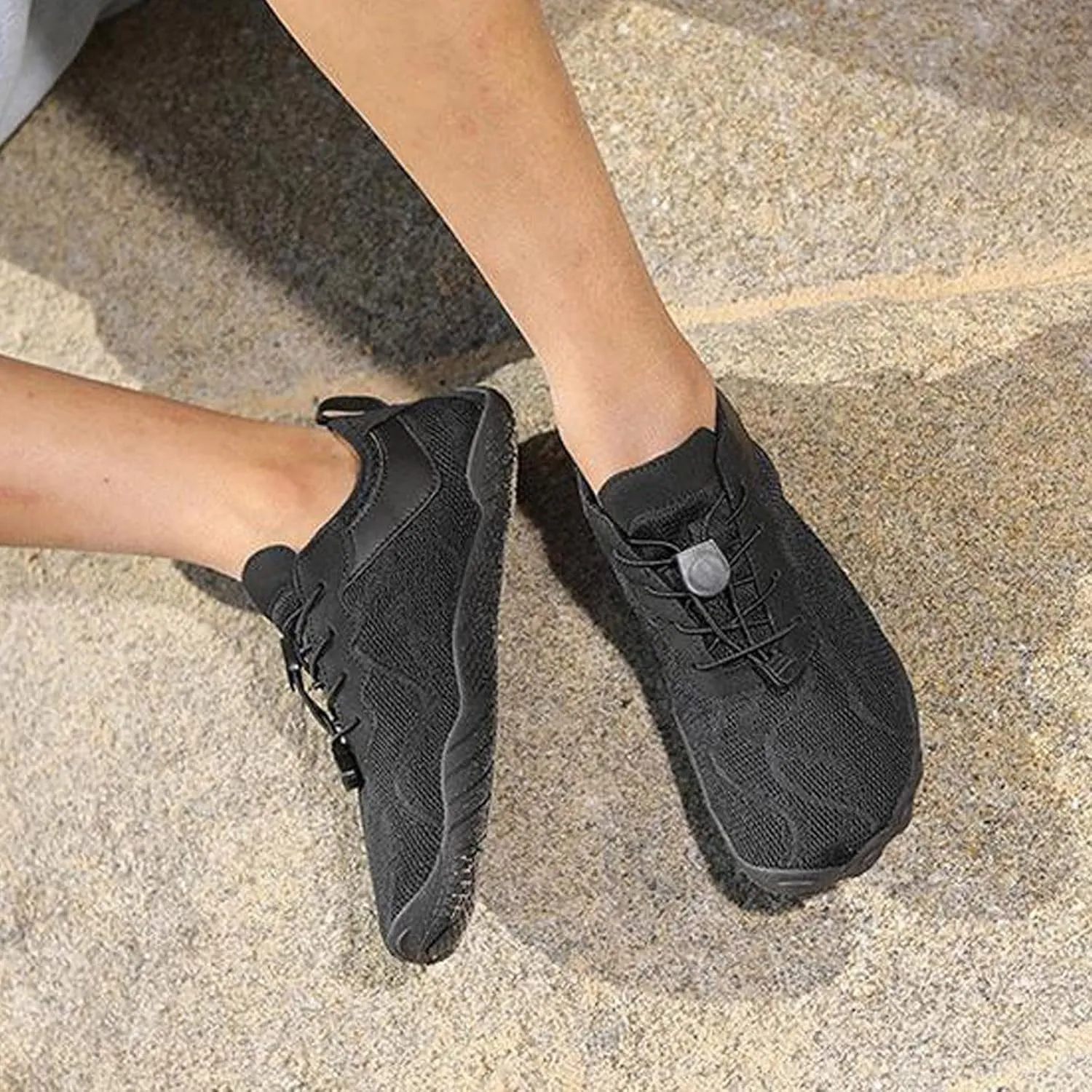 Men's Lightweight Non Slip Barefoot Shoes Breathable Comfort Walking Shoe Fashion Lightweight Sneakers for Men