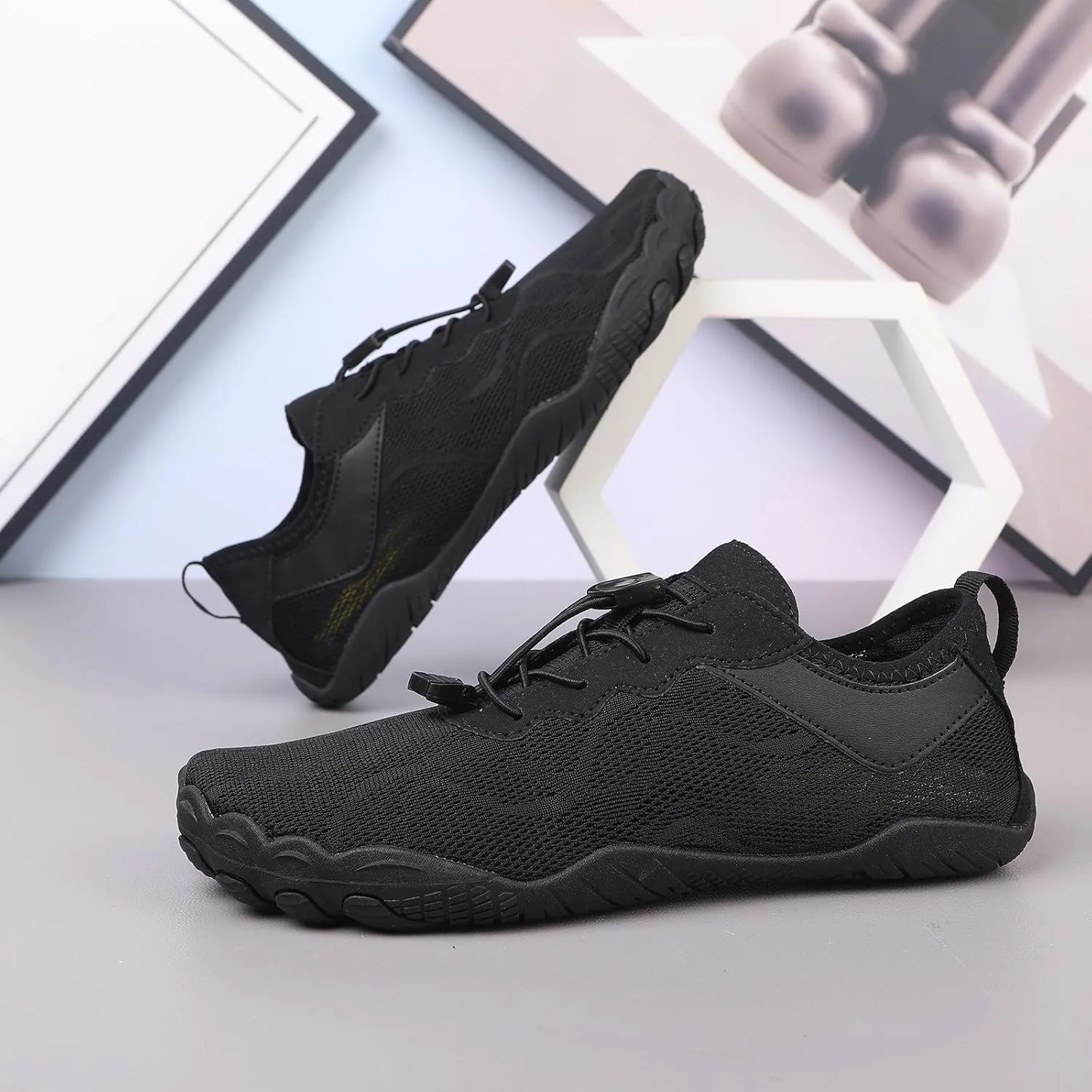 Men's Lightweight Non Slip Barefoot Shoes Breathable Comfort Walking Shoe Fashion Lightweight Sneakers for Men