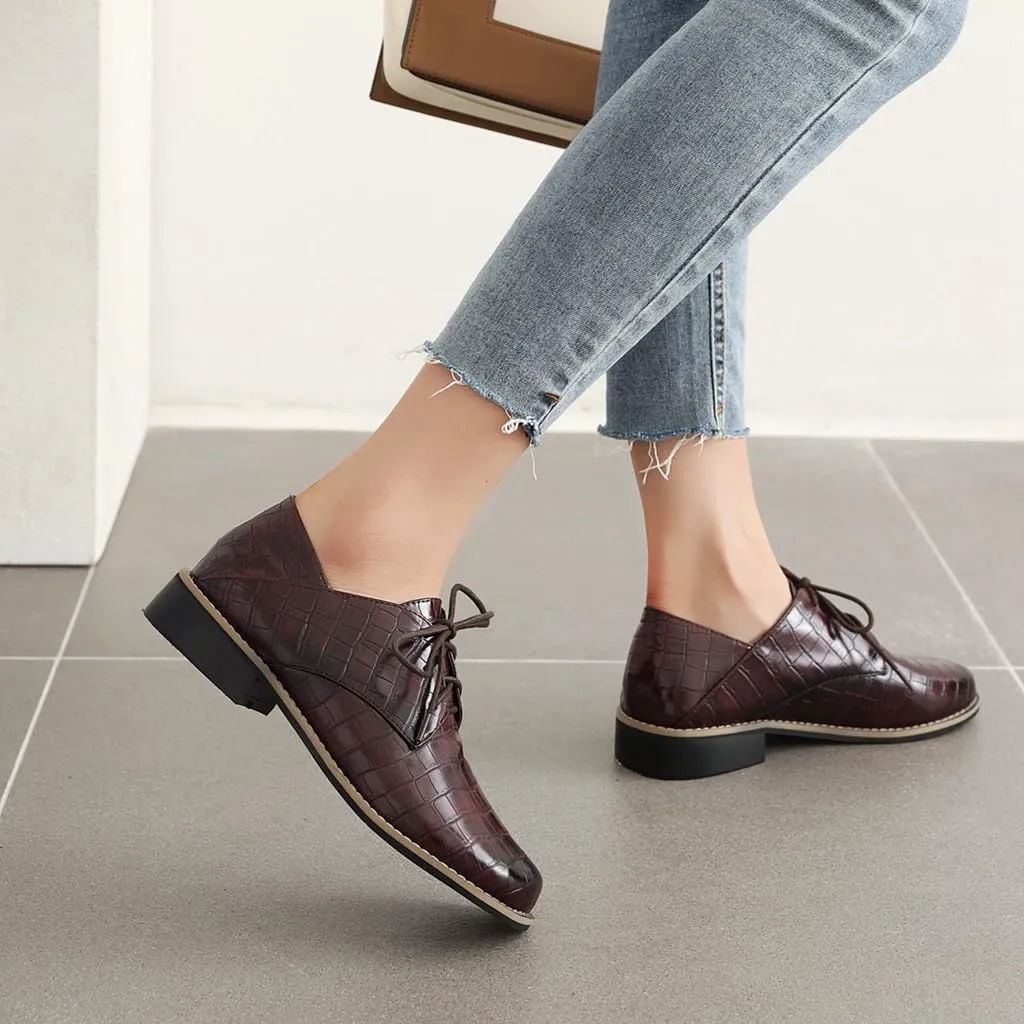 MIOKE Women's Classic Flat Saddle Oxford Shoes Lace Up Comfort Low Heel Western School Oxfords Loafers