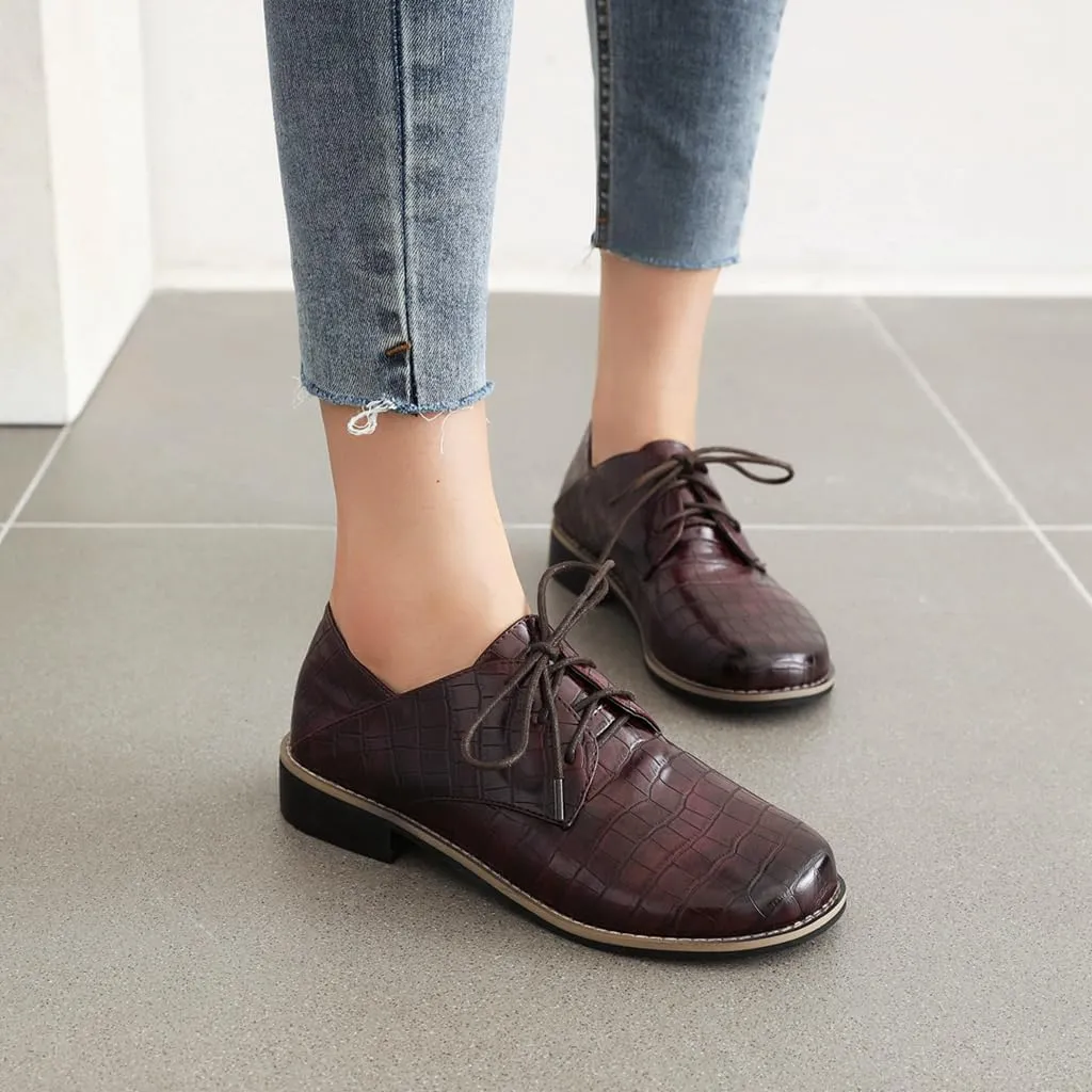 MIOKE Women's Classic Flat Saddle Oxford Shoes Lace Up Comfort Low Heel Western School Oxfords Loafers