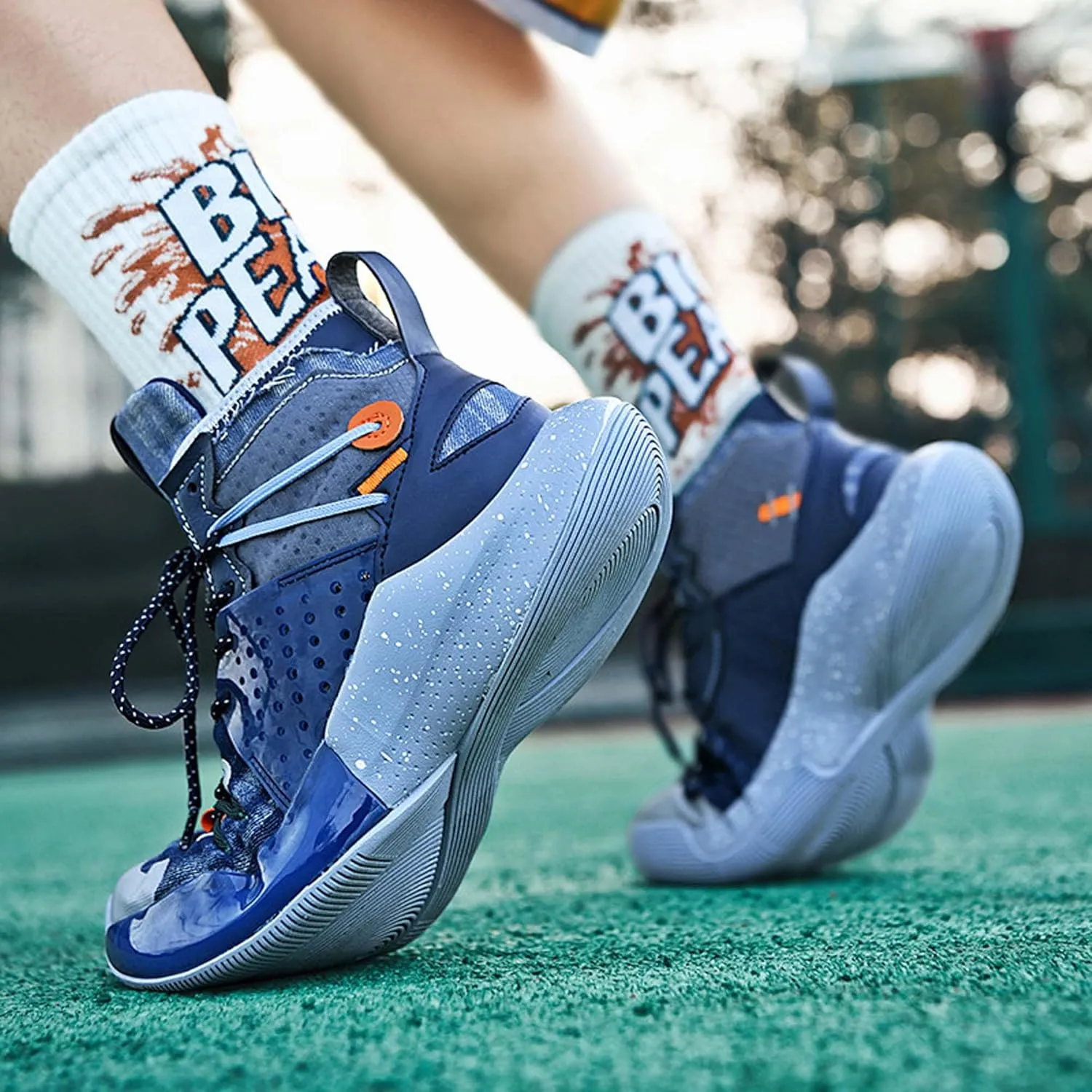 Professional High Top Basketball Shoes Men's Fashion Anti Slip High Top Sneakers Combat Basketball Sneakers Outdoor Casual Walking Breathable Training Running Shoes