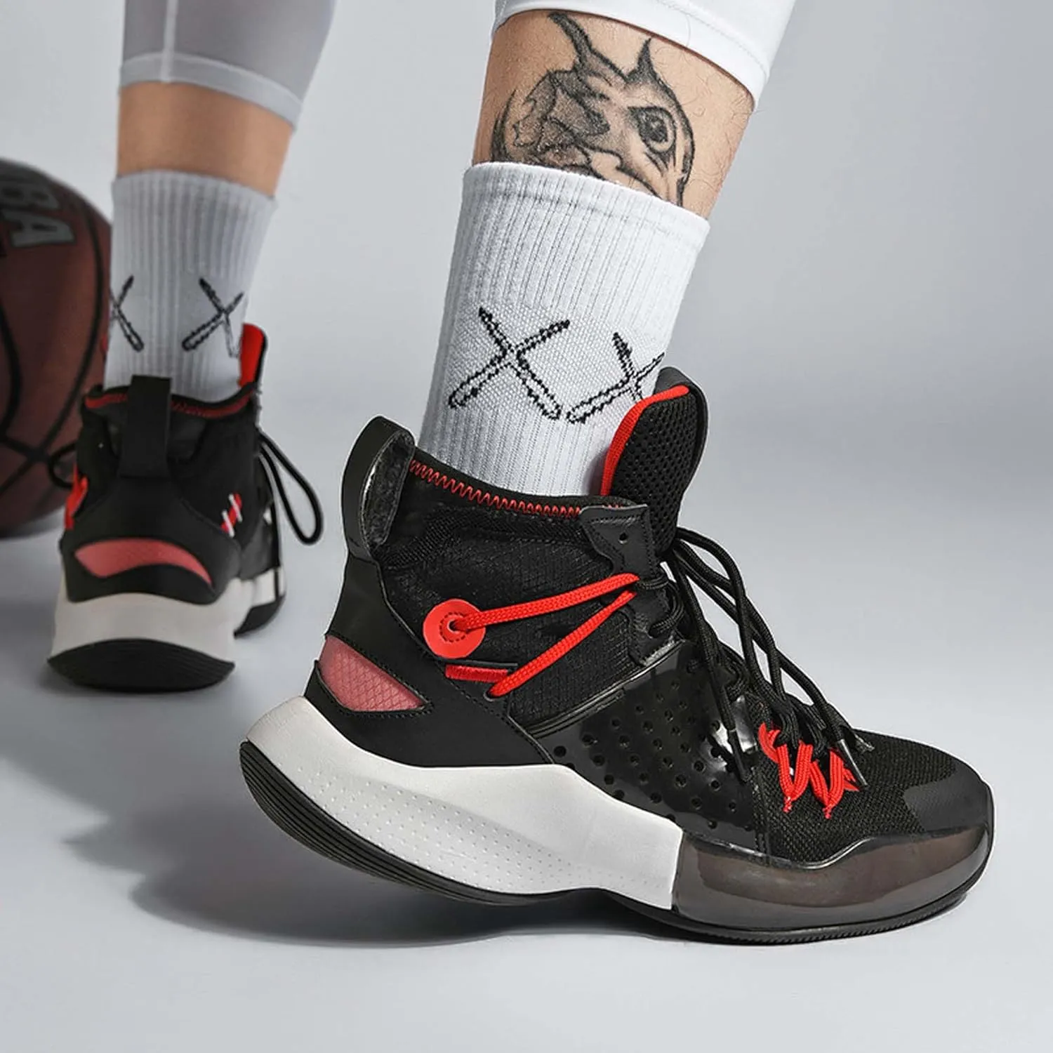 Professional High Top Basketball Shoes Men's Fashion Anti Slip High Top Sneakers Combat Basketball Sneakers Outdoor Casual Walking Breathable Training Running Shoes