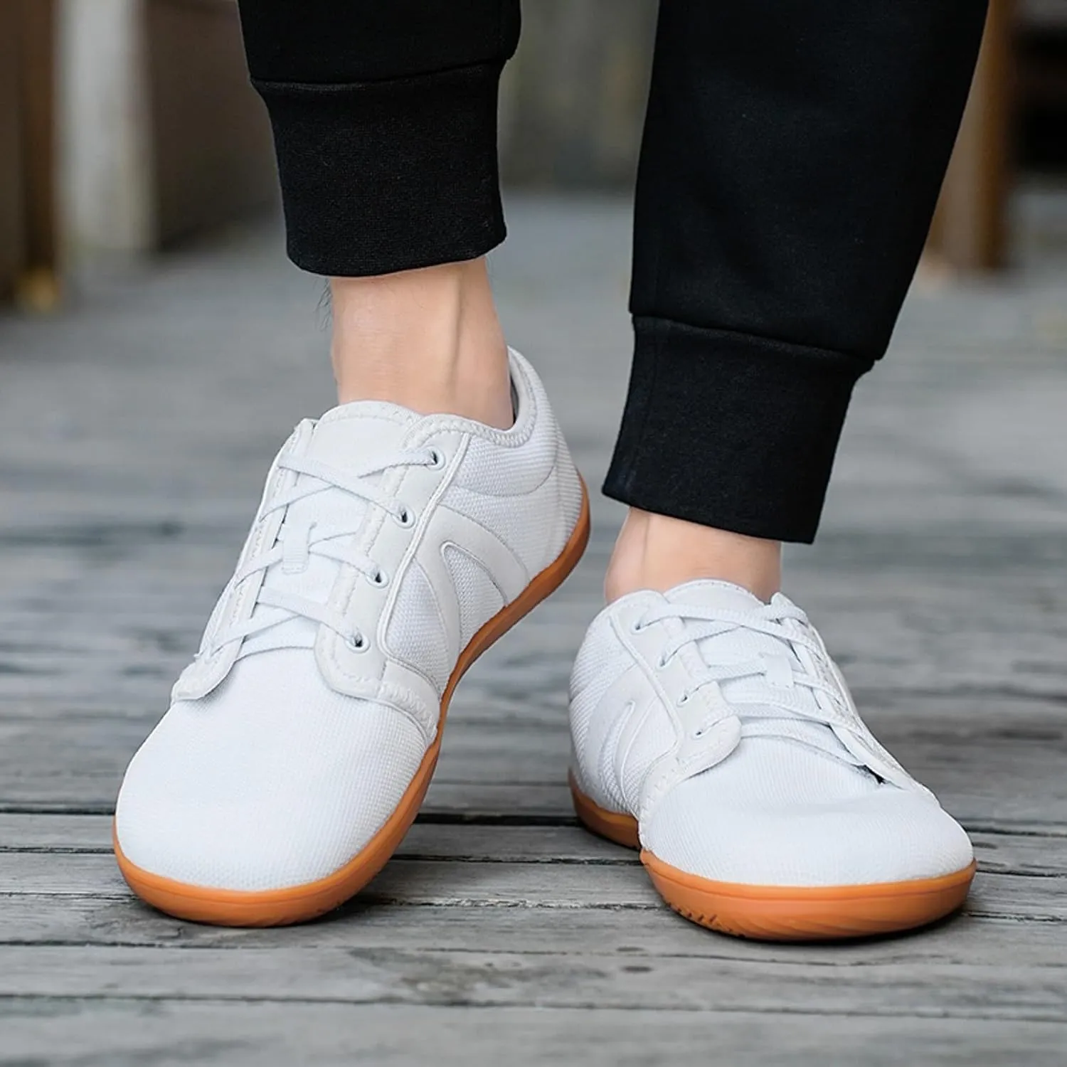 Tennis Walking Shoes Comfortable Soft Sole Inner and Outdoor Sports and Casual Shoes for Men Women