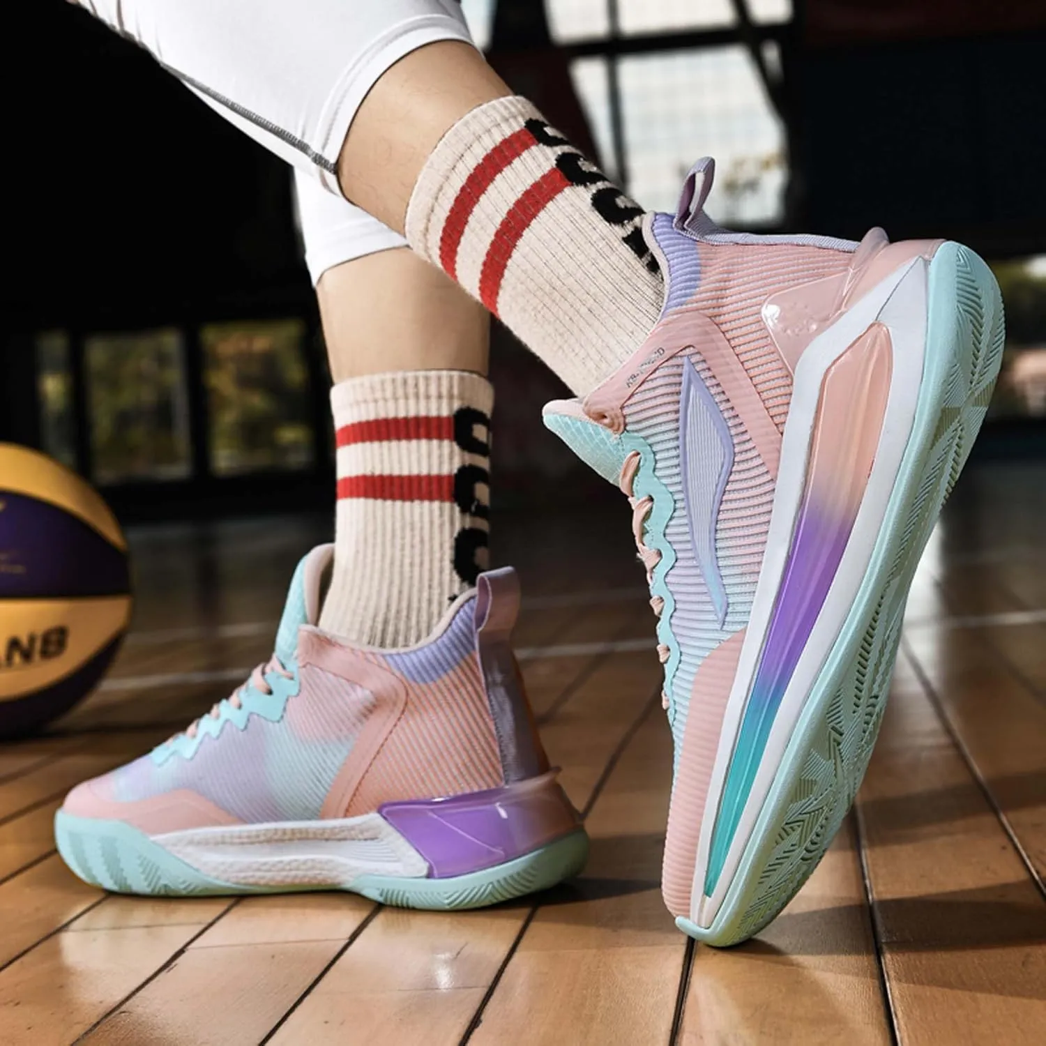 Unisex Basketball Shoes Fashion High Top Sneakers Indoor or Outdoor Training Match Shoes Outdoor Casual Sports Walking Shoes