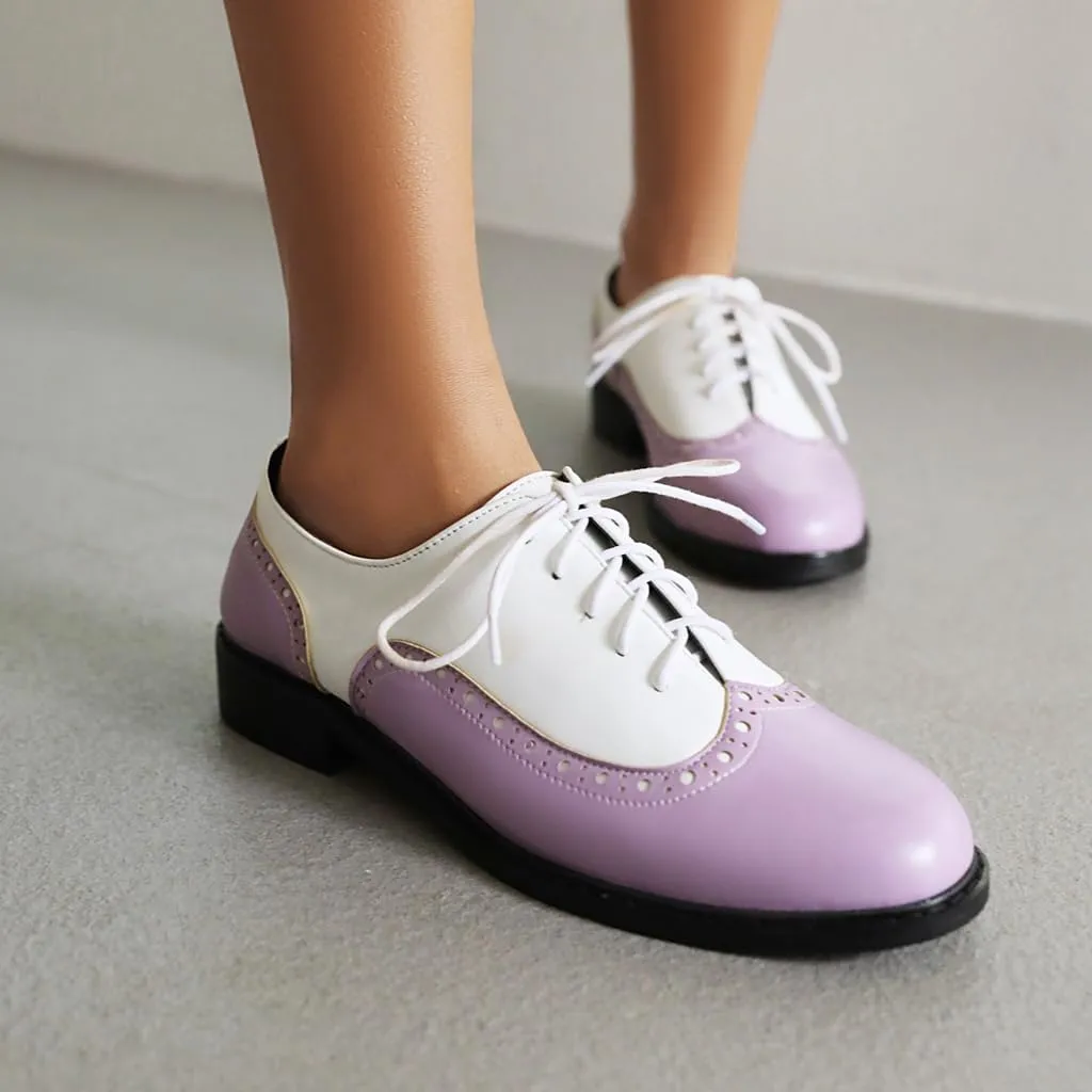 Women's Flat Saddle Oxford Shoes Two Toned Wingtip Perforated Lace Up School Uniform Oxfords Brogues