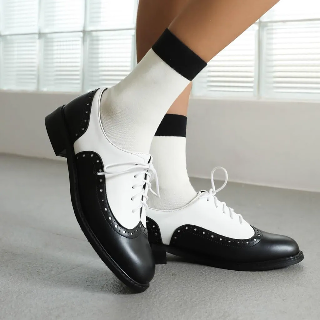 Women's Flat Saddle Oxford Shoes Two Toned Wingtip Perforated Lace Up School Uniform Oxfords Brogues