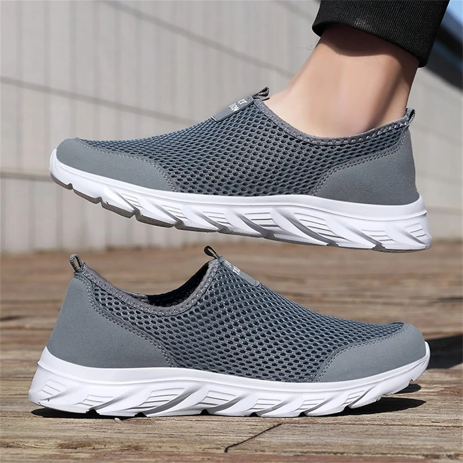 Womens Slip on Walking Shoes Comfort Lightweight Walking Shoes Women Walking Casual Shoes Trendy High Top Sneakers Slip On Tennis Shoe Loafers Casual Slip On