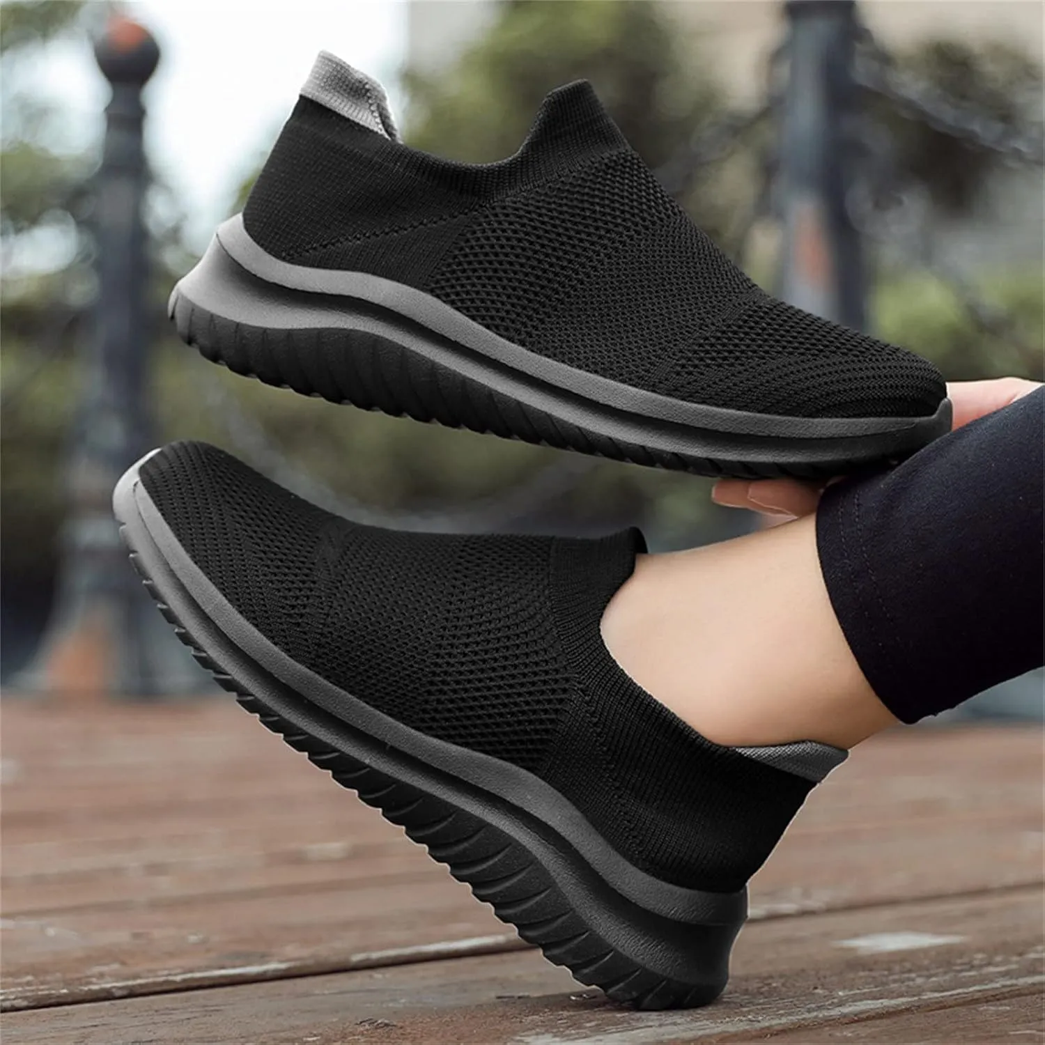 Womens Walking Shoes Wide Diabetic Shoes Slip On Shoes Women Mesh Ladies Casual Shoes Slip On Sneakers Platform Tennis Shoe Loafers Casual Slip On