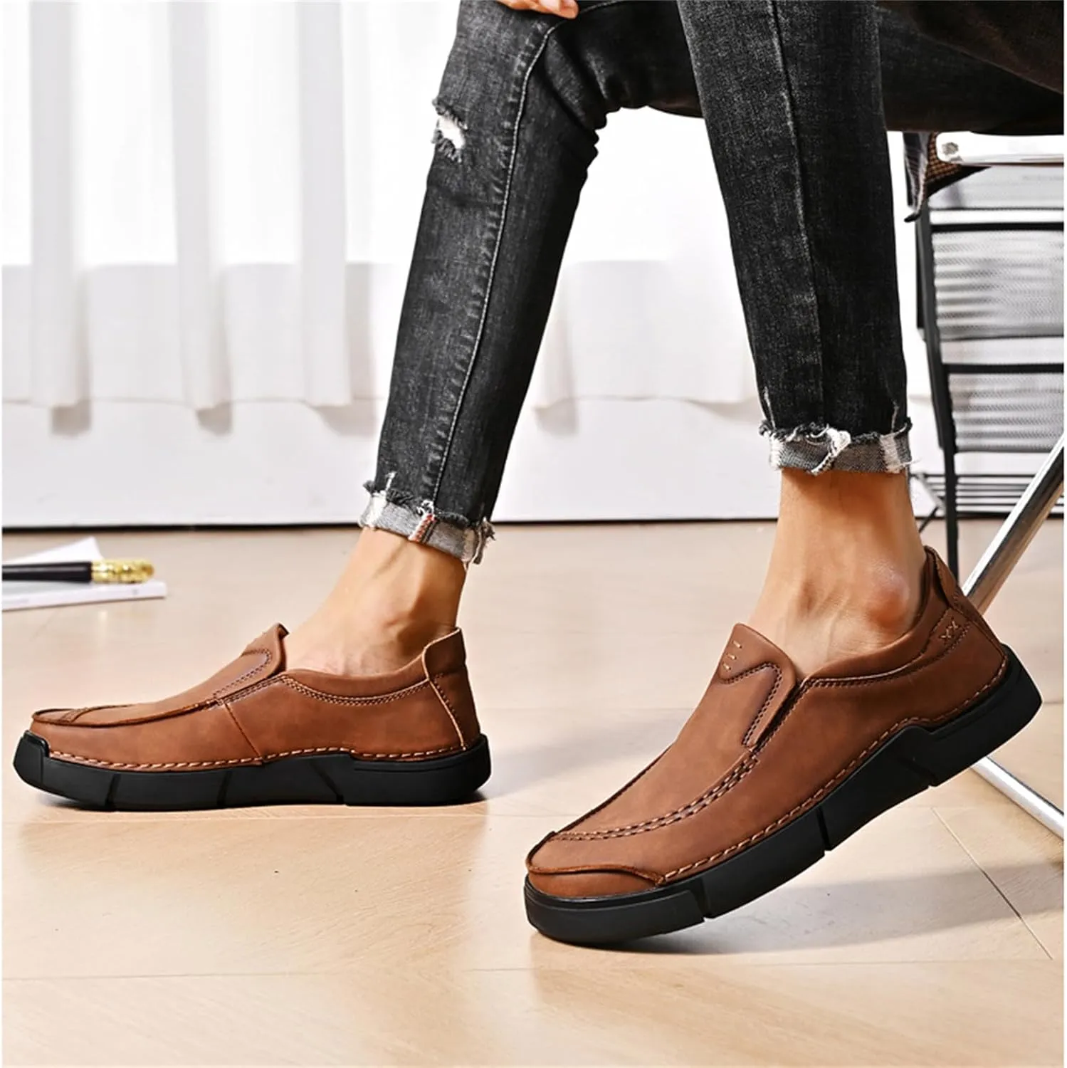 Yuizko Men's Leather Slip-On Casual Loafers Hand Stitching Wide Toe Soft Non-Slip Flat Work Office Walking Driving Shoes